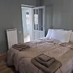 Di Là 1 Apartamento *