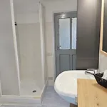 Di Là 1 Favaro