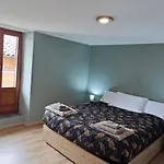 Di Là 1 * Favaro